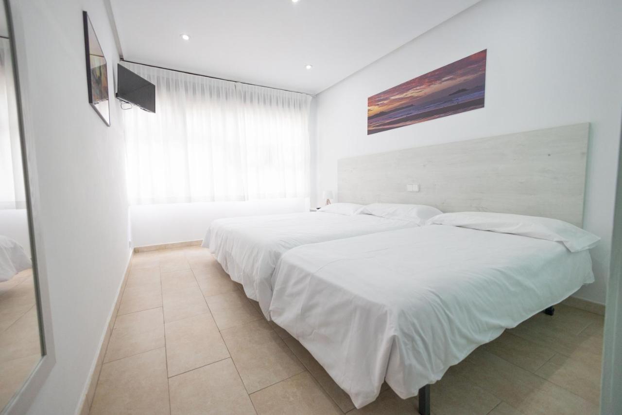 Hotel Pinar Somo Surf Екстериор снимка